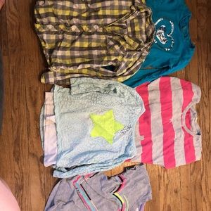 4 long sleeved 2 short sleeves 10-12